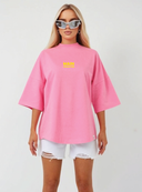 rozine moteriska maike su issiuvineta aplikacija